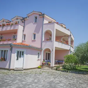 *** Bed & Breakfast Helena Kroatien